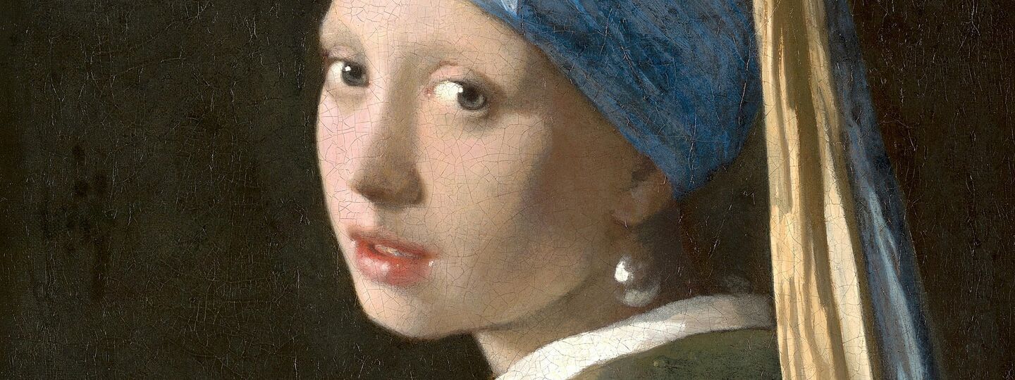 Girl with a Pearl Earring, by Johannes Vermeer